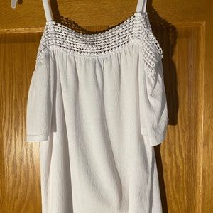 Xs white blouse